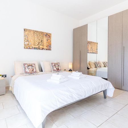 I Mori Ca Apartment Modica Exterior photo